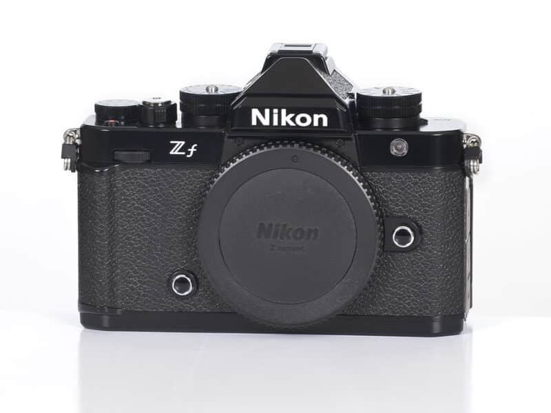 Nikon Z f runko -Käytetty-