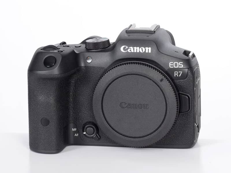 Canon EOS R7 -Käytetty-